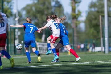 Bild 182 - wCJ Hamburger SV - VfL Pinneberg : Ergebnis: 9:0